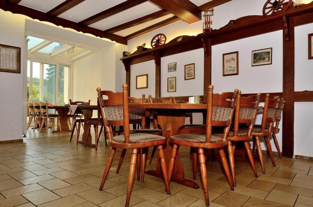 Weinhaus Hotel Zum Josefshof Graach 외부 사진