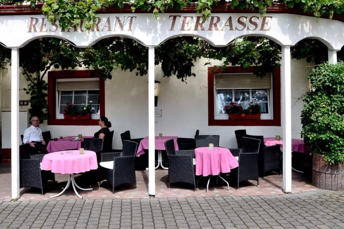 Weinhaus Hotel Zum Josefshof Graach 외부 사진