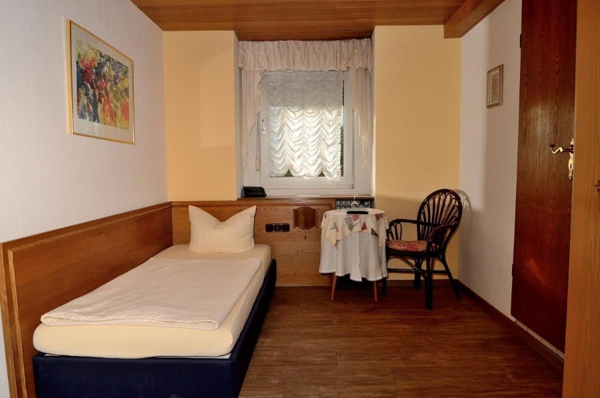 Weinhaus Hotel Zum Josefshof Graach 외부 사진