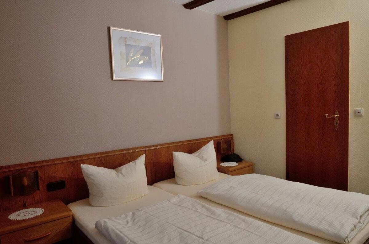 Weinhaus Hotel Zum Josefshof Graach 외부 사진