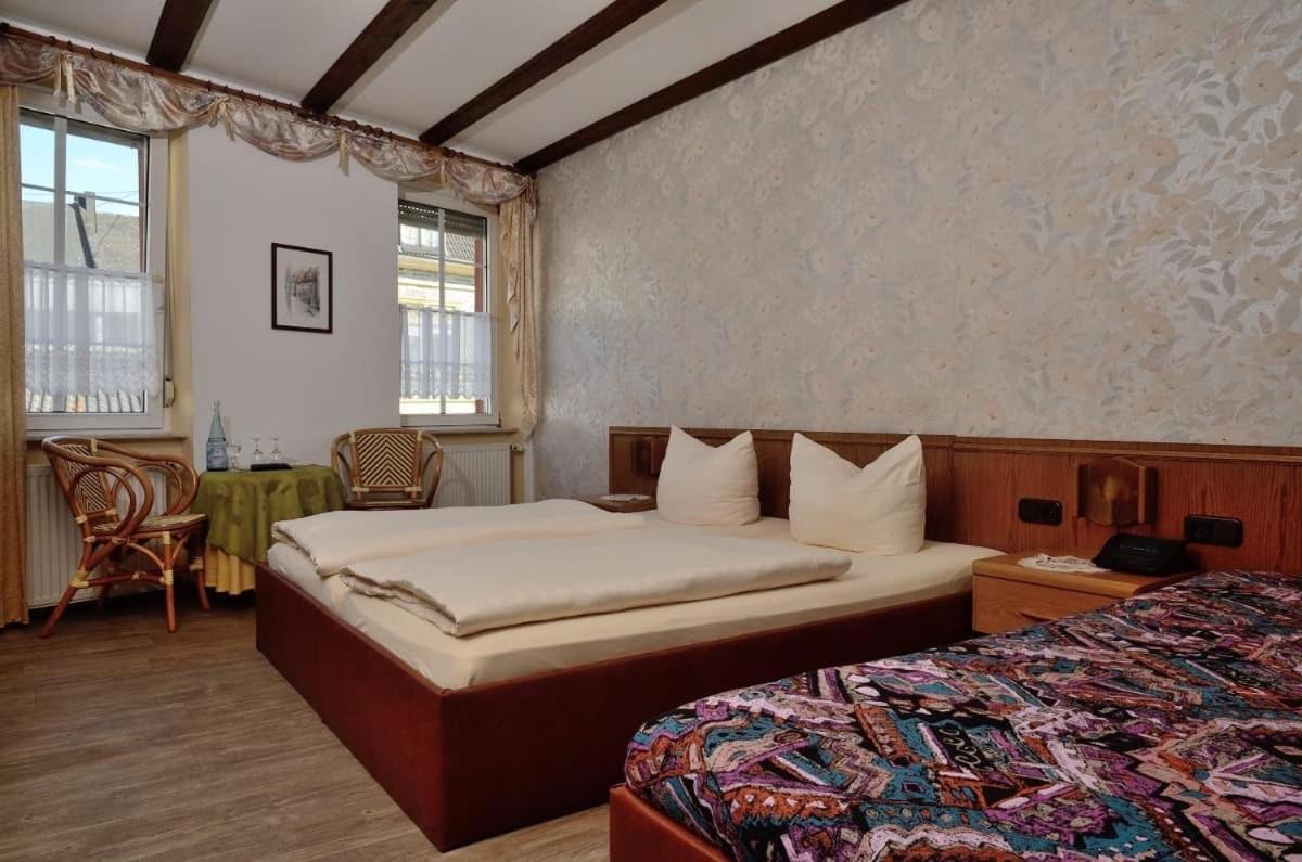 Weinhaus Hotel Zum Josefshof Graach 외부 사진